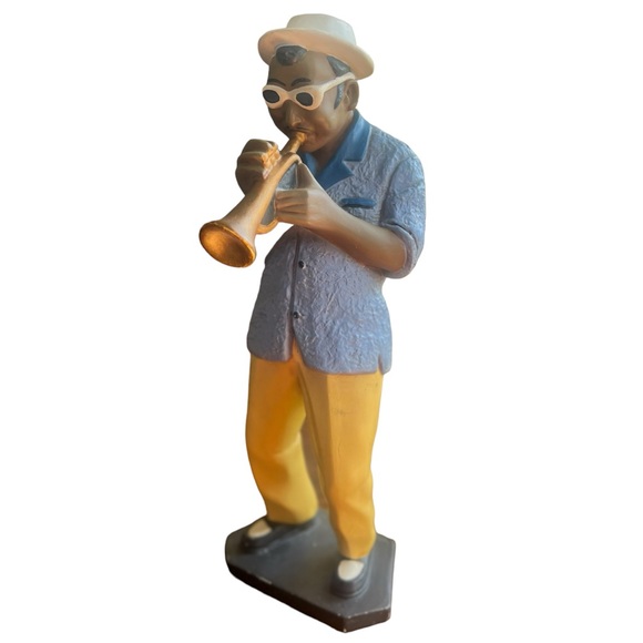 Jazz TRUMPET PLAYER FIGURINE 1995 Hand Painted Ceramic Modele Depose Collectible - Picture 2 of 10